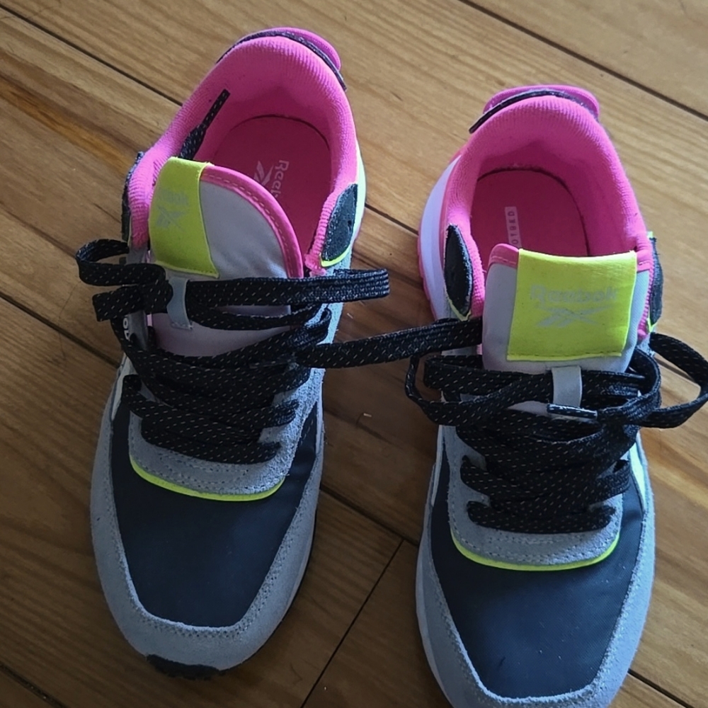 Sneaker